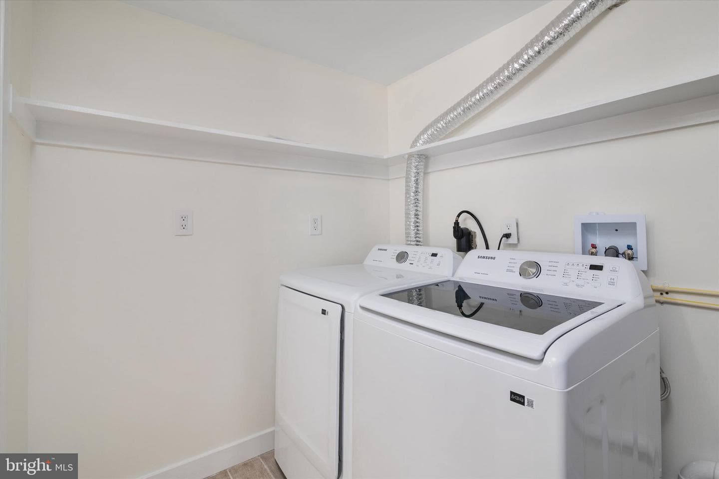 1123 Oak View Drive photo 32