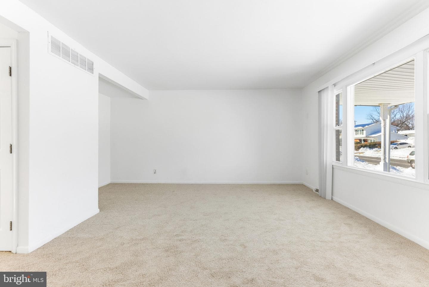 623 Chapelgate Drive photo 6