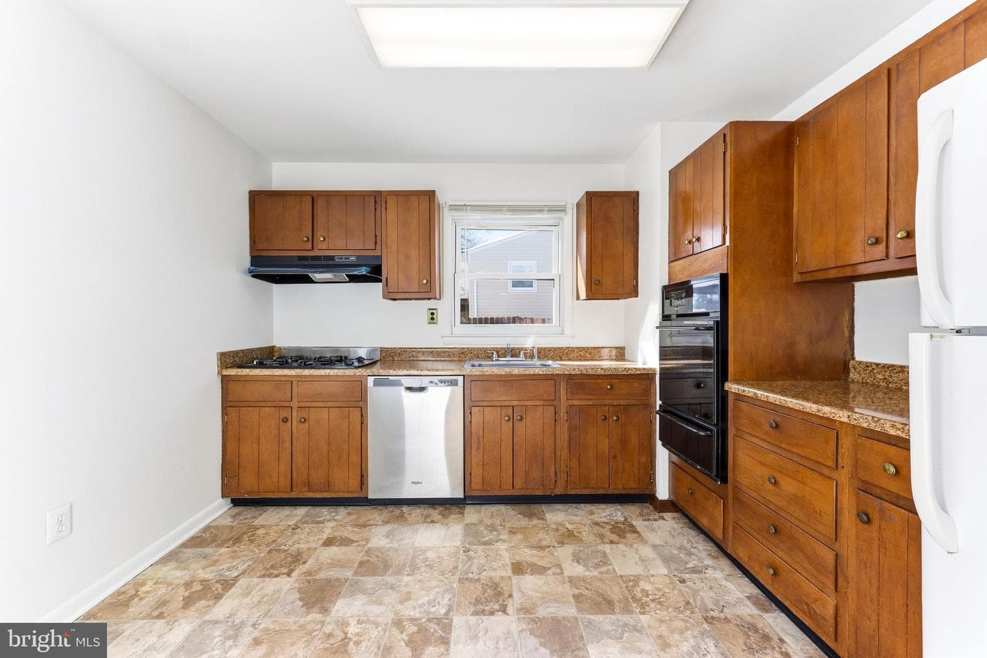 623 Chapelgate Drive photo 7