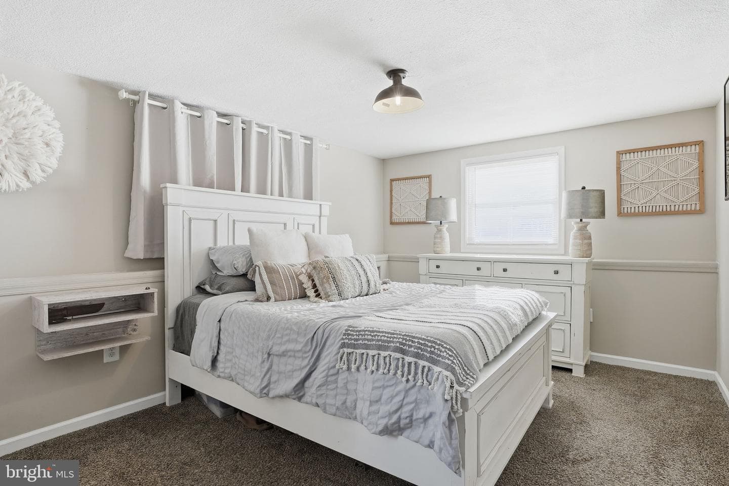 105 Michael Avenue photo 11