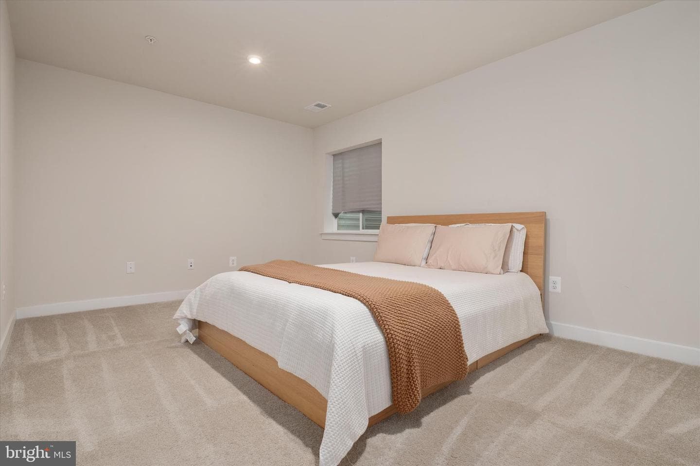 3322 Milkweed Court photo 44