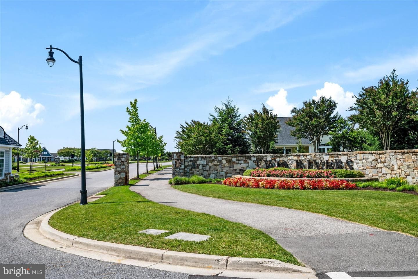 3322 Milkweed Court photo 60