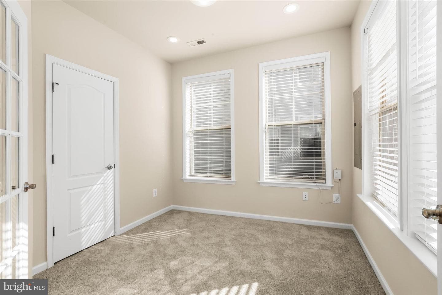 512 Pebblebrook Lane photo 29