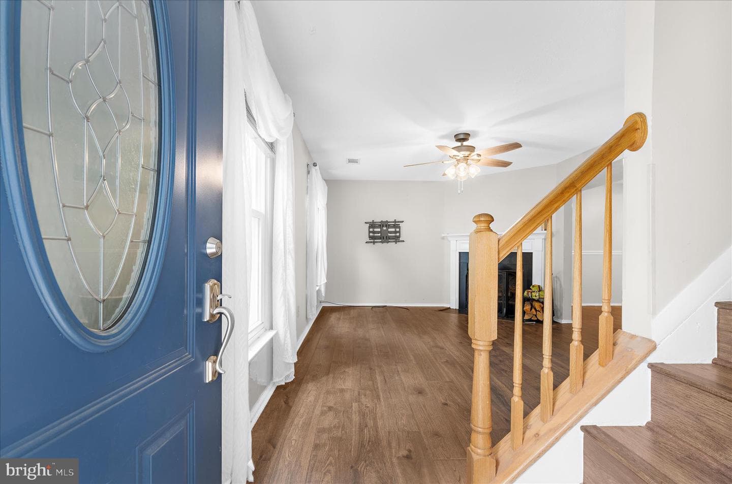 8085 Castle Rock Court photo 3
