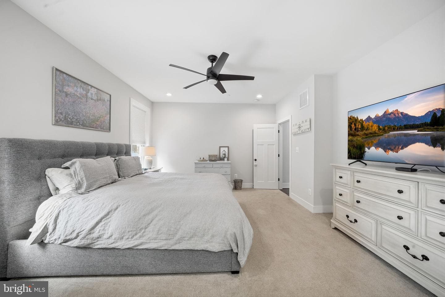 4005 Dark Horse Way photo 21