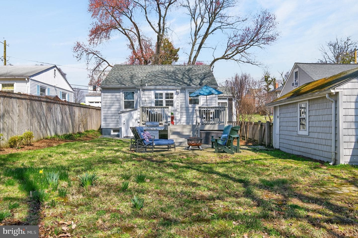 723 Glenwood Street photo 39
