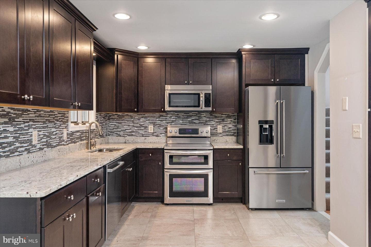 1404 Cotton Court photo 10