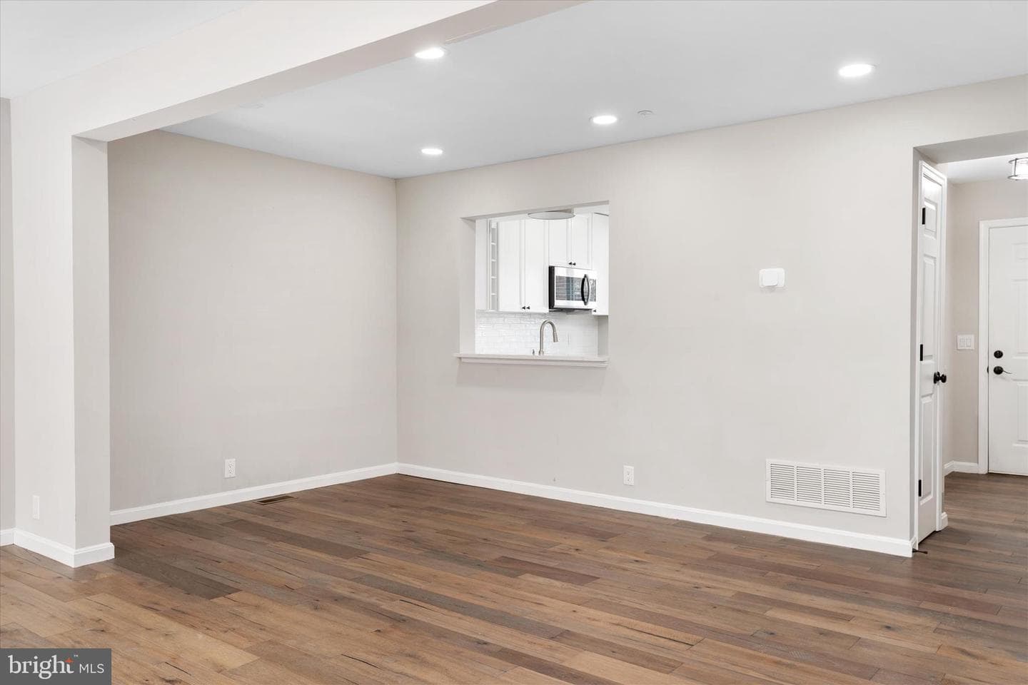 1711 Glebe Creek Way photo 11