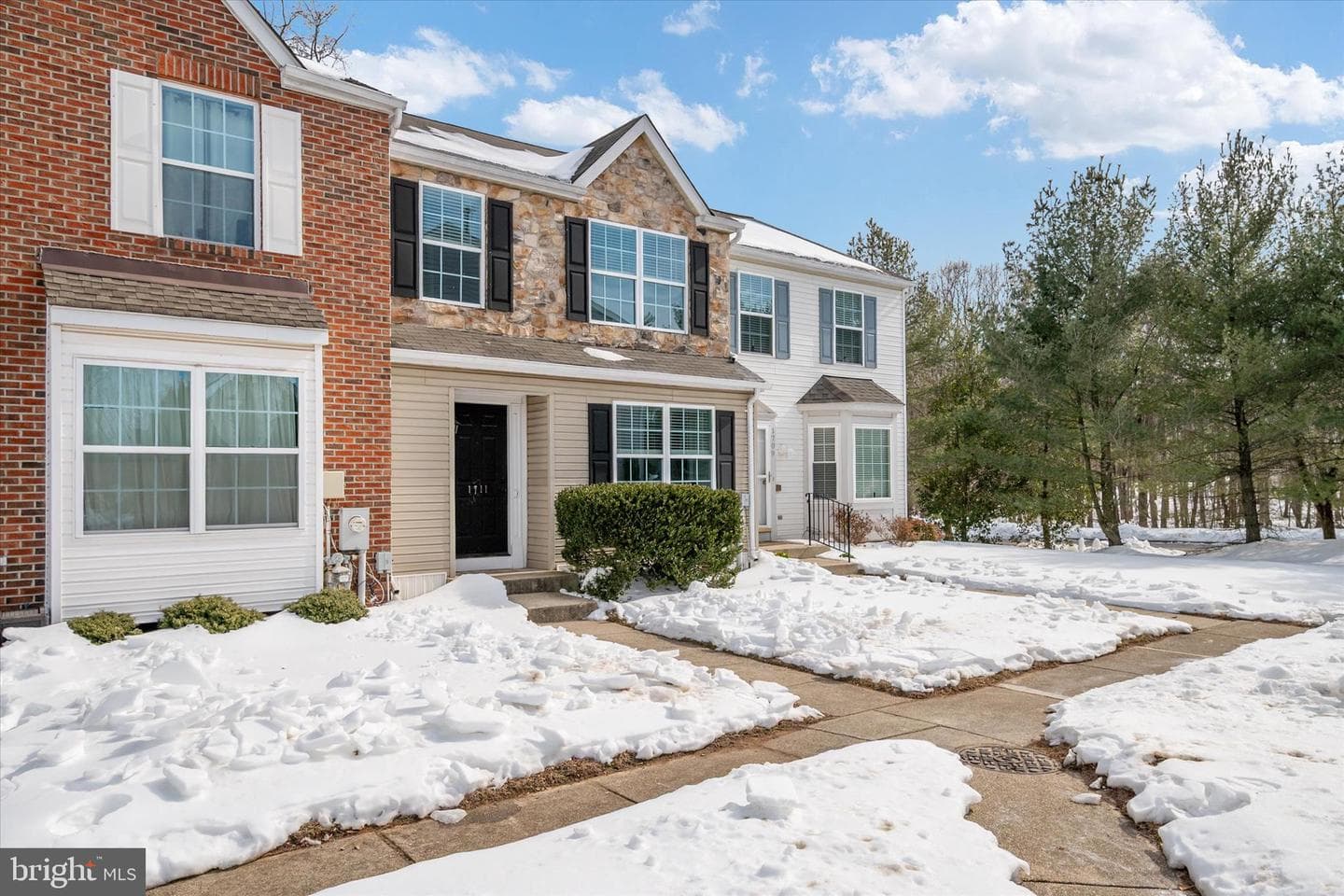 1711 Glebe Creek Way photo 2