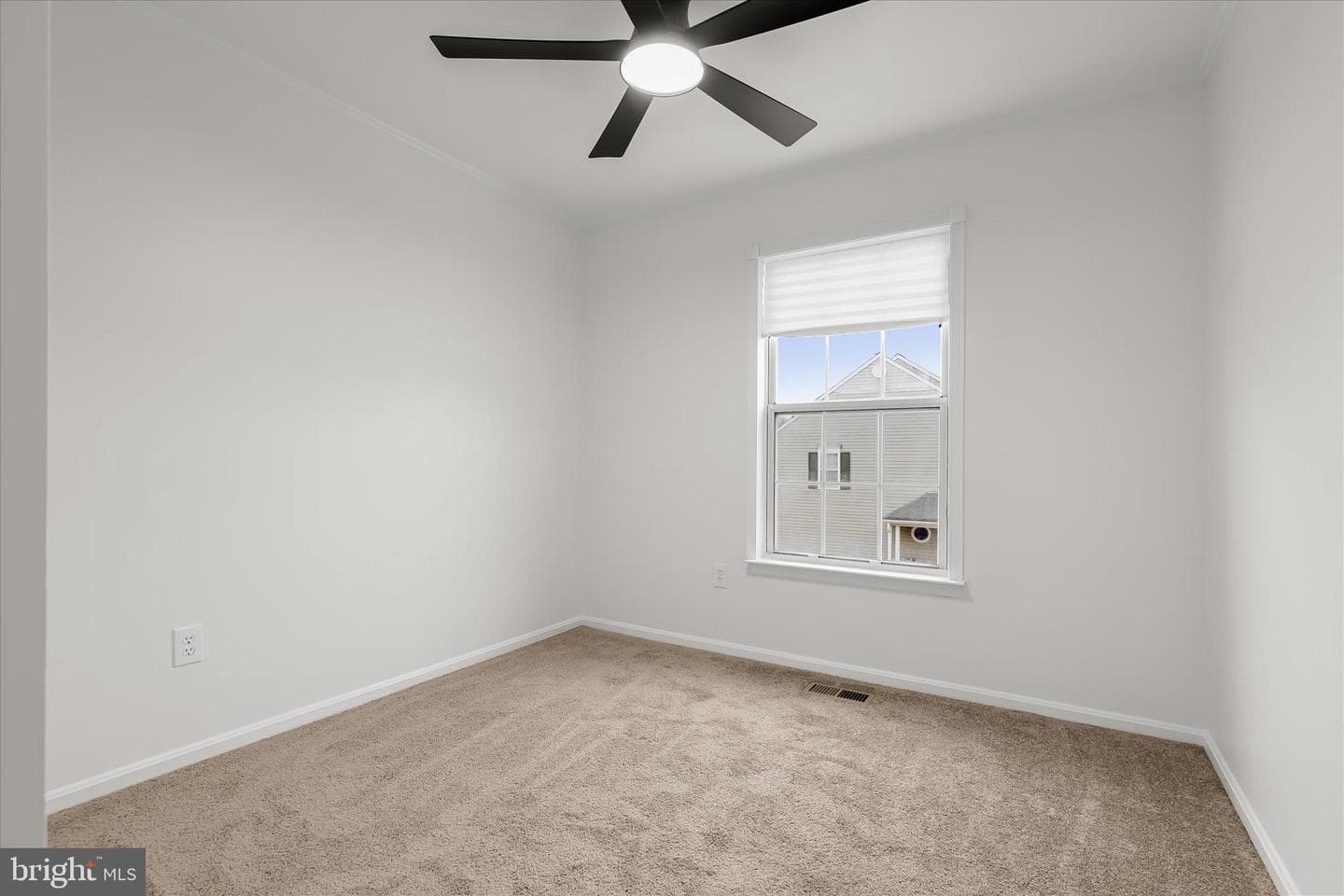508 Greencrest Lane photo 29