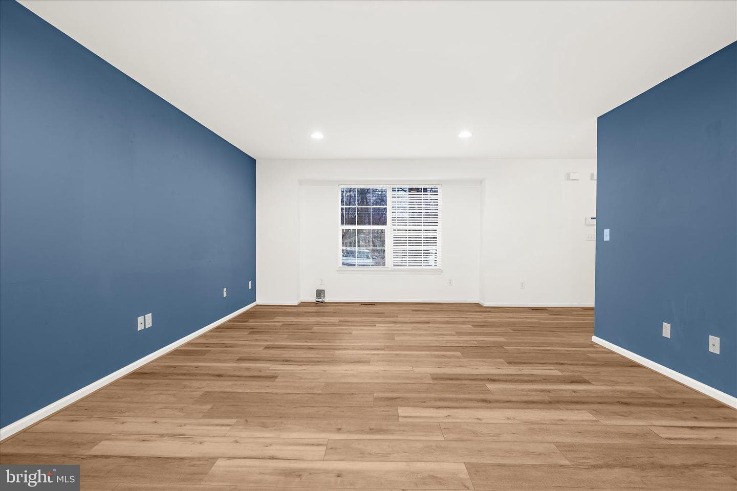 813 201st Street photo 11