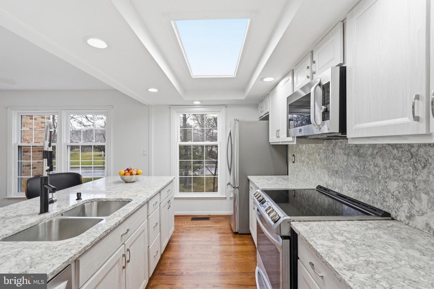 1734 Dana Street photo 4