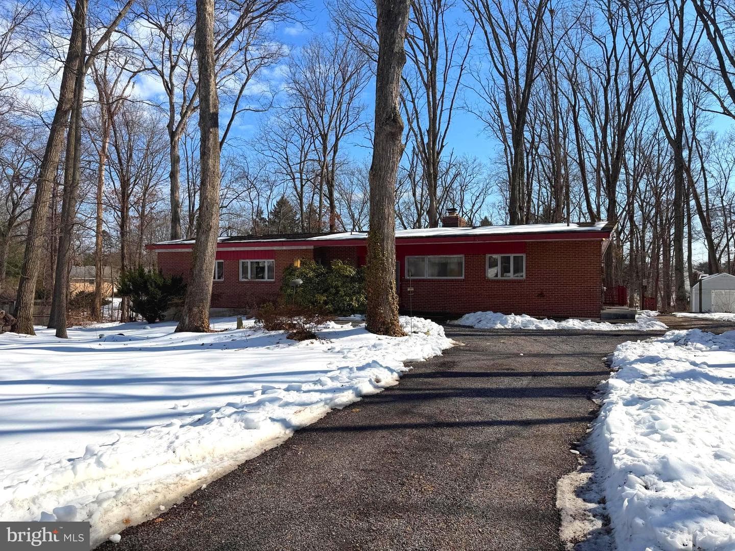 7425 Hawkins Drive photo 3