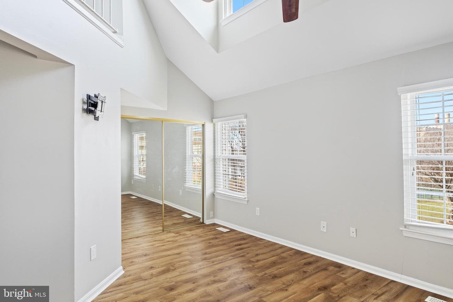 1400 Cox Landing Court photo 26