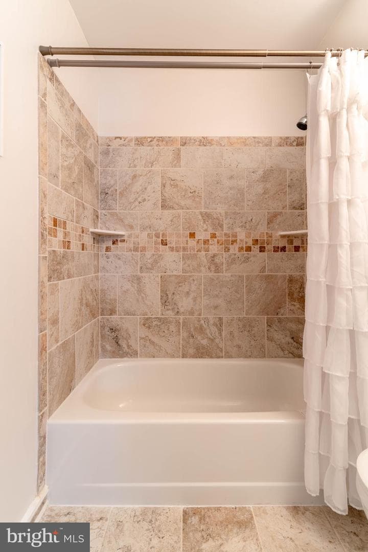 8561 Kim Marie Court photo 33