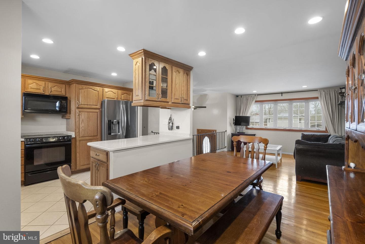 543 Nolfield Drive photo 10
