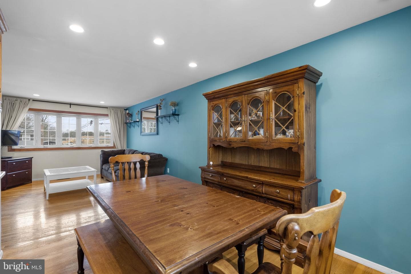 543 Nolfield Drive photo 11