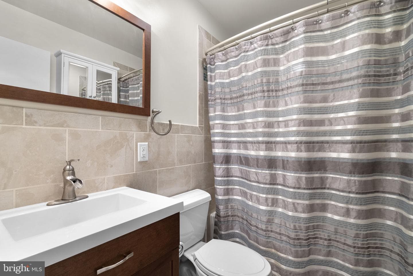 543 Nolfield Drive photo 22