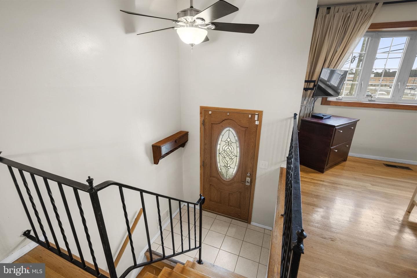 543 Nolfield Drive photo 3