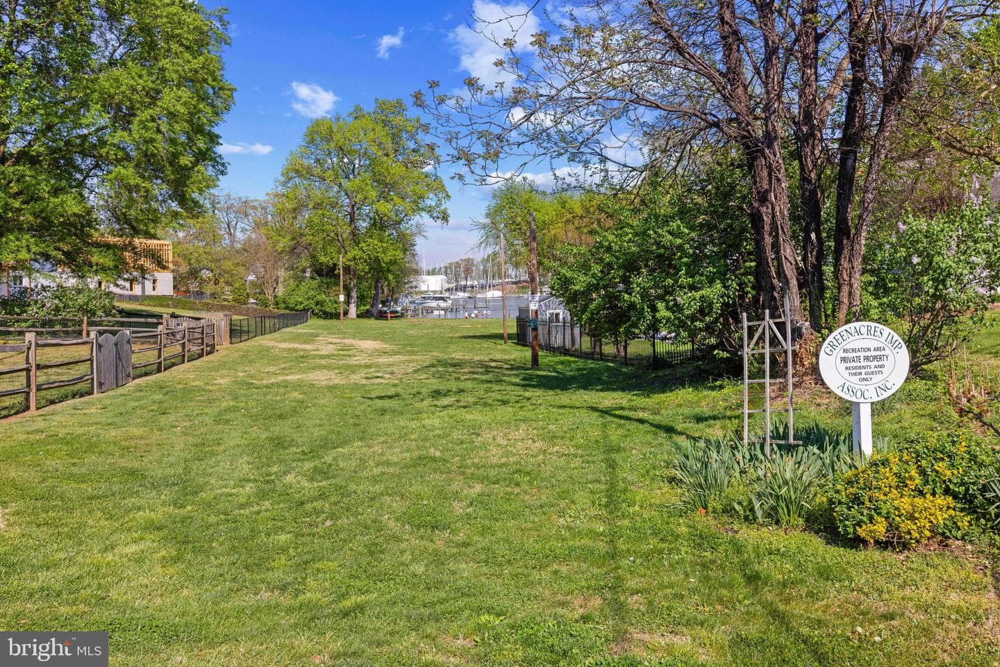 819 Janice Drive photo 37