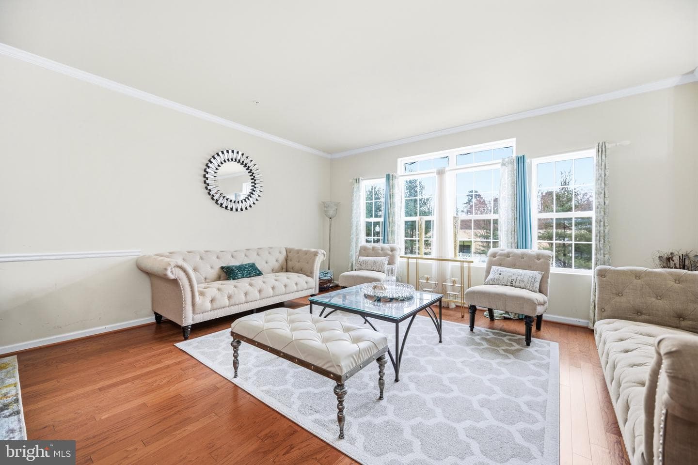 682 Millhouse Drive photo 3