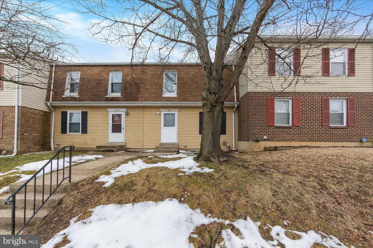 1819 Oriole Court photo 29