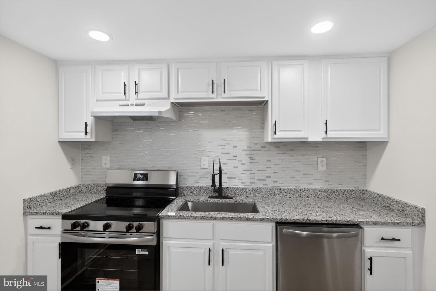 309 Margate Drive photo 2
