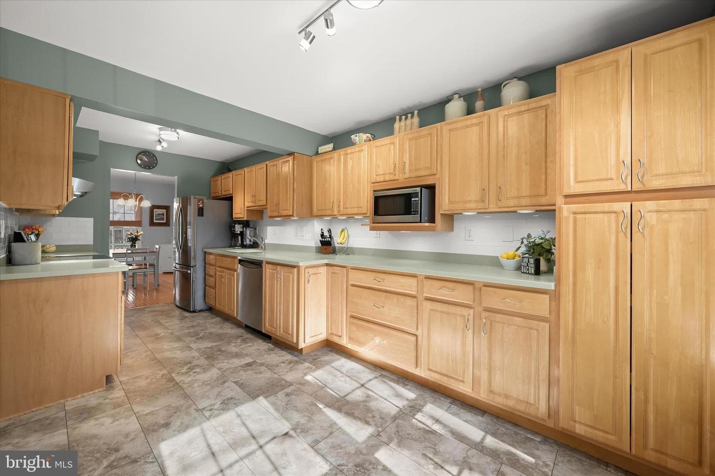 1762 Lang Drive photo 14