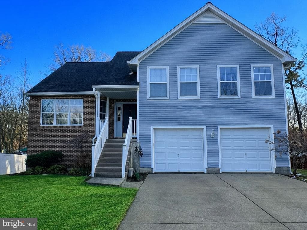 8026 High Oak Road photo 2