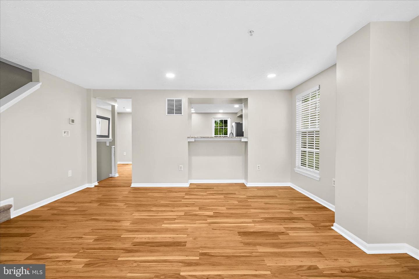 577 Quaker Ridge Court photo 6