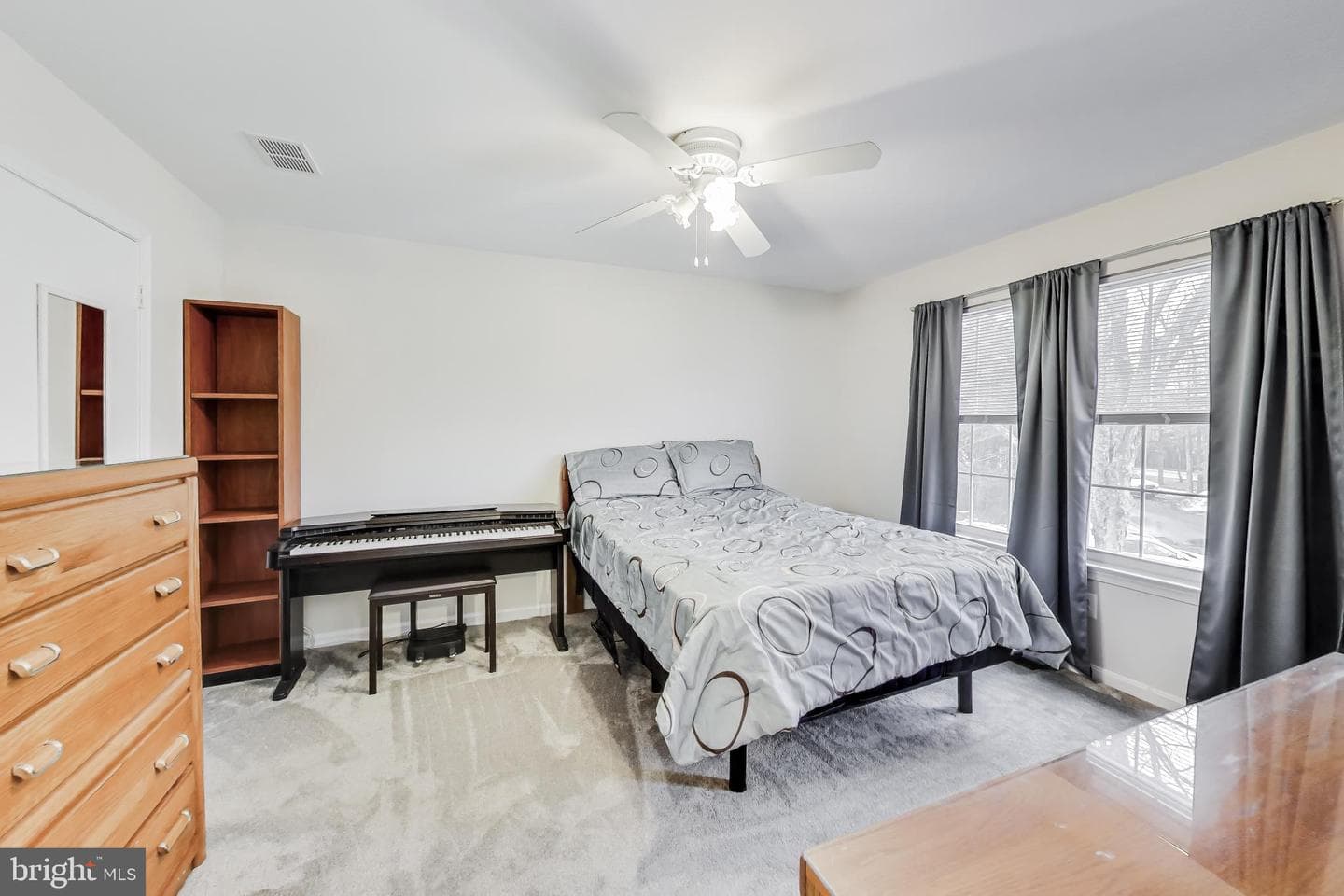 933 Breakwater Drive photo 9