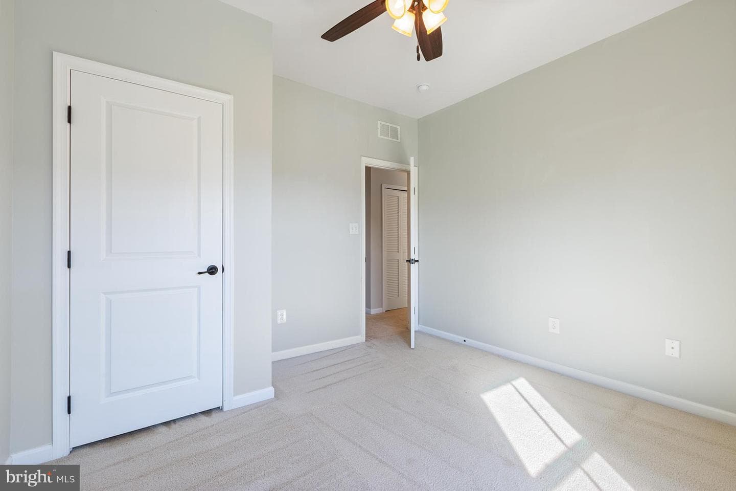 548 Fox River Hills Way photo 23