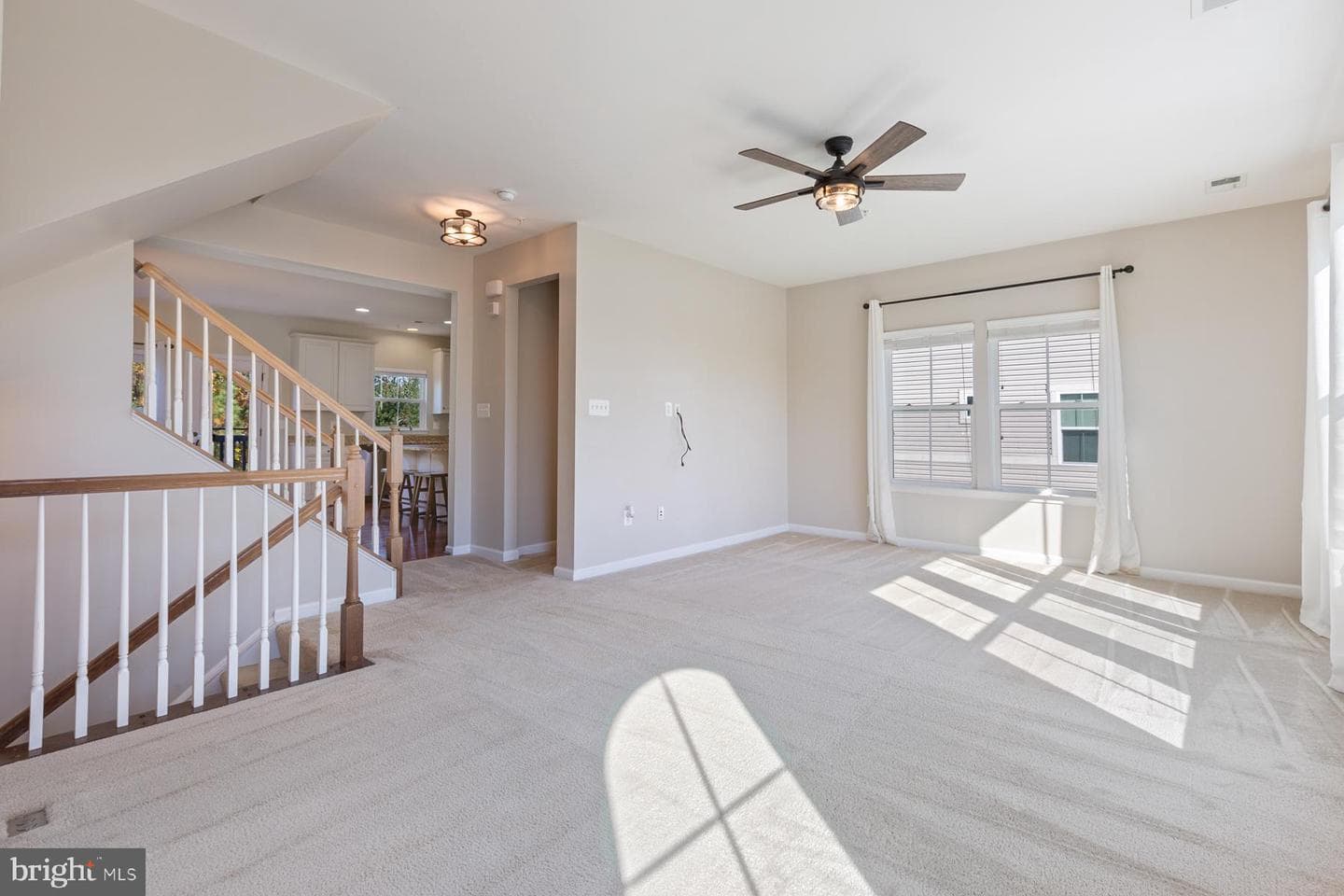 548 Fox River Hills Way photo 8