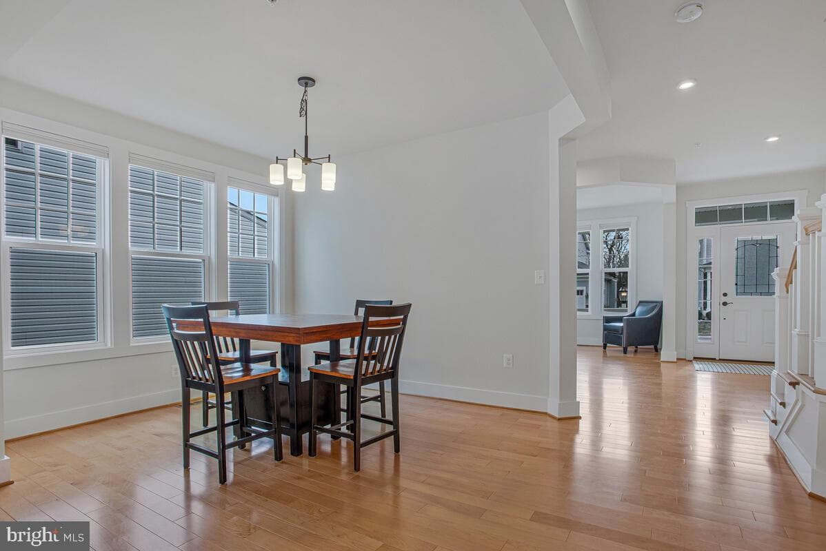 408 Kosmill Drive photo 10