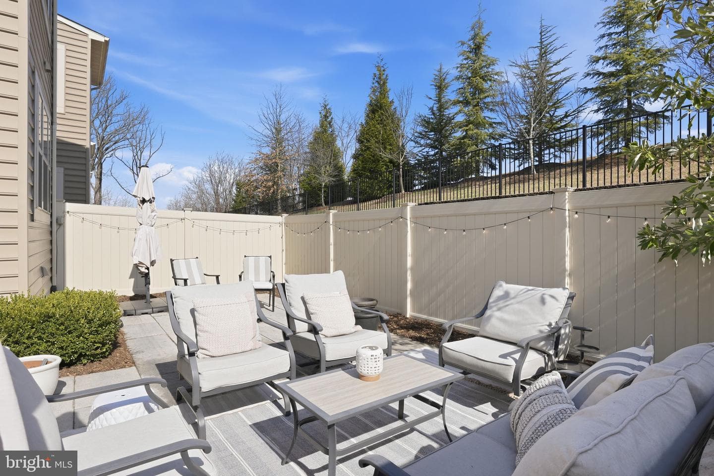 126 Admirals Ridge Drive photo 38