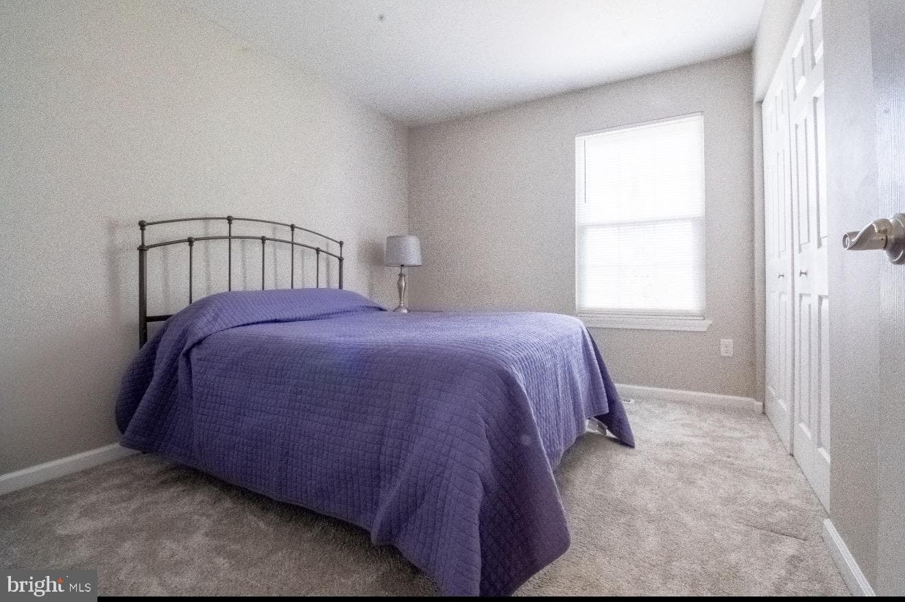 371 Freshfield Lane photo 7