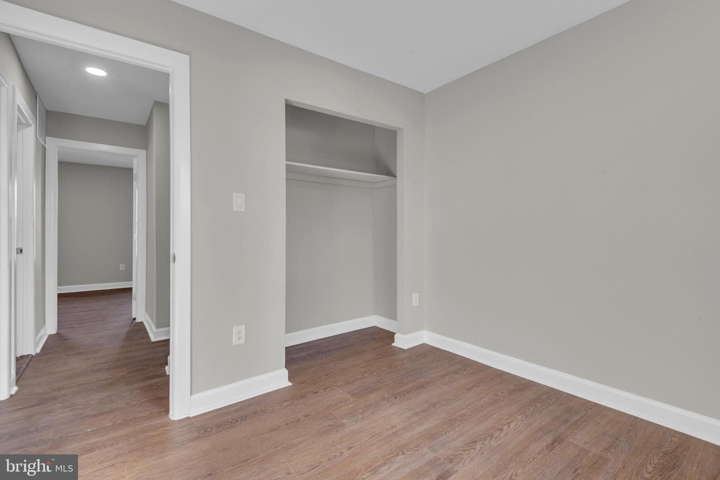 1869 Robin Court photo 31