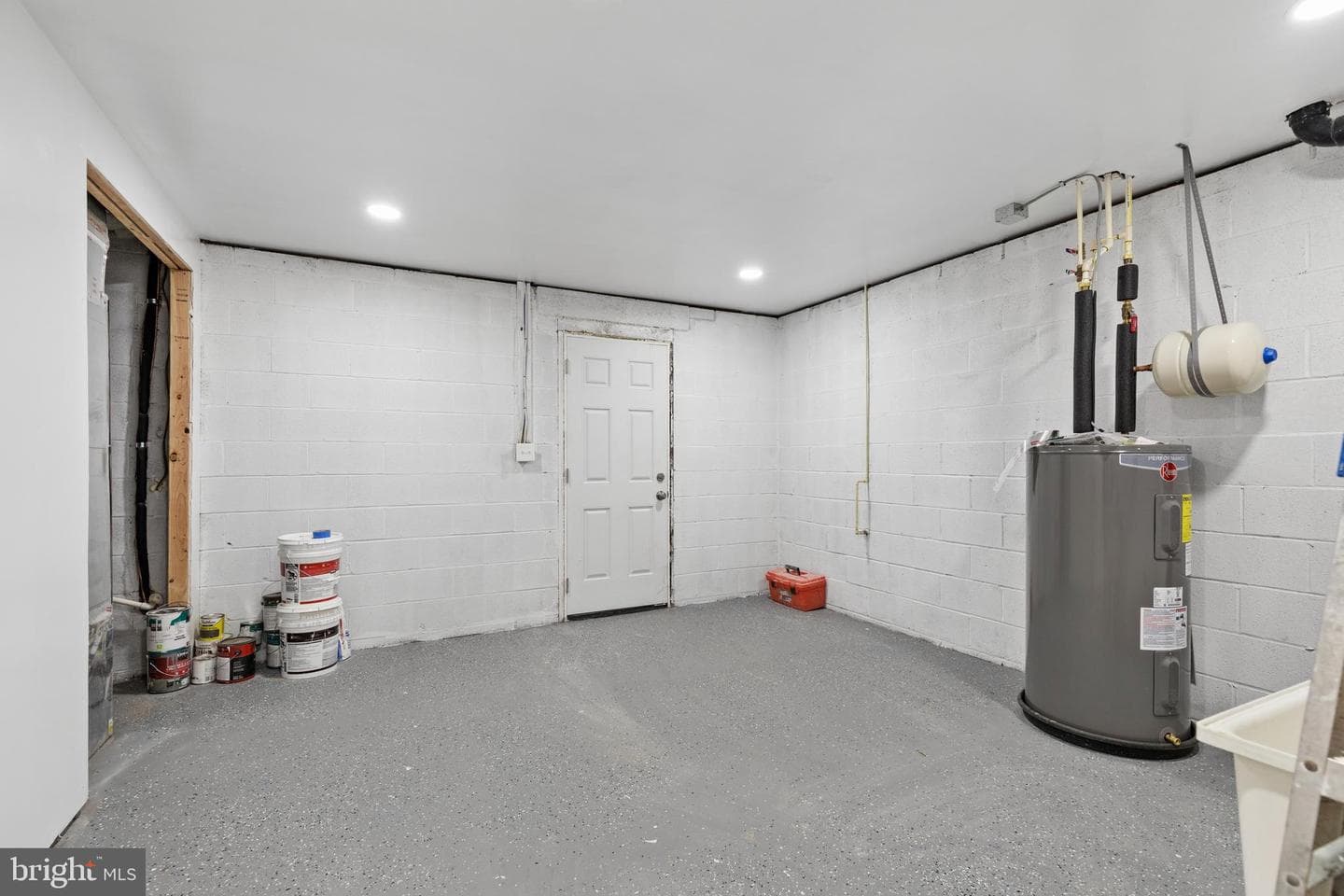1041 Skyview Drive photo 50