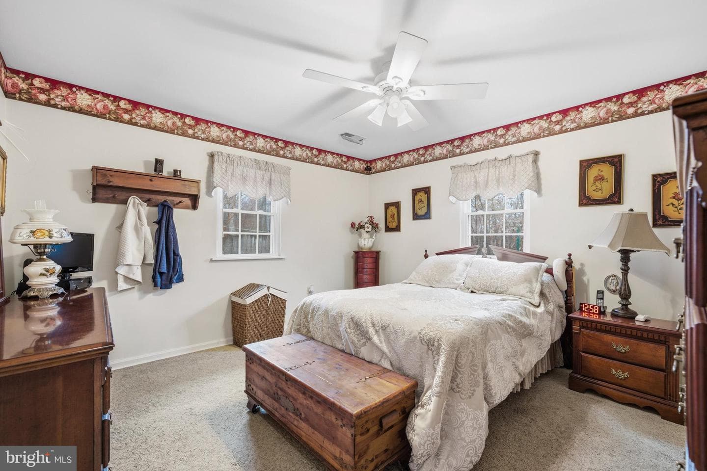 3644 N Carolina Avenue photo 25