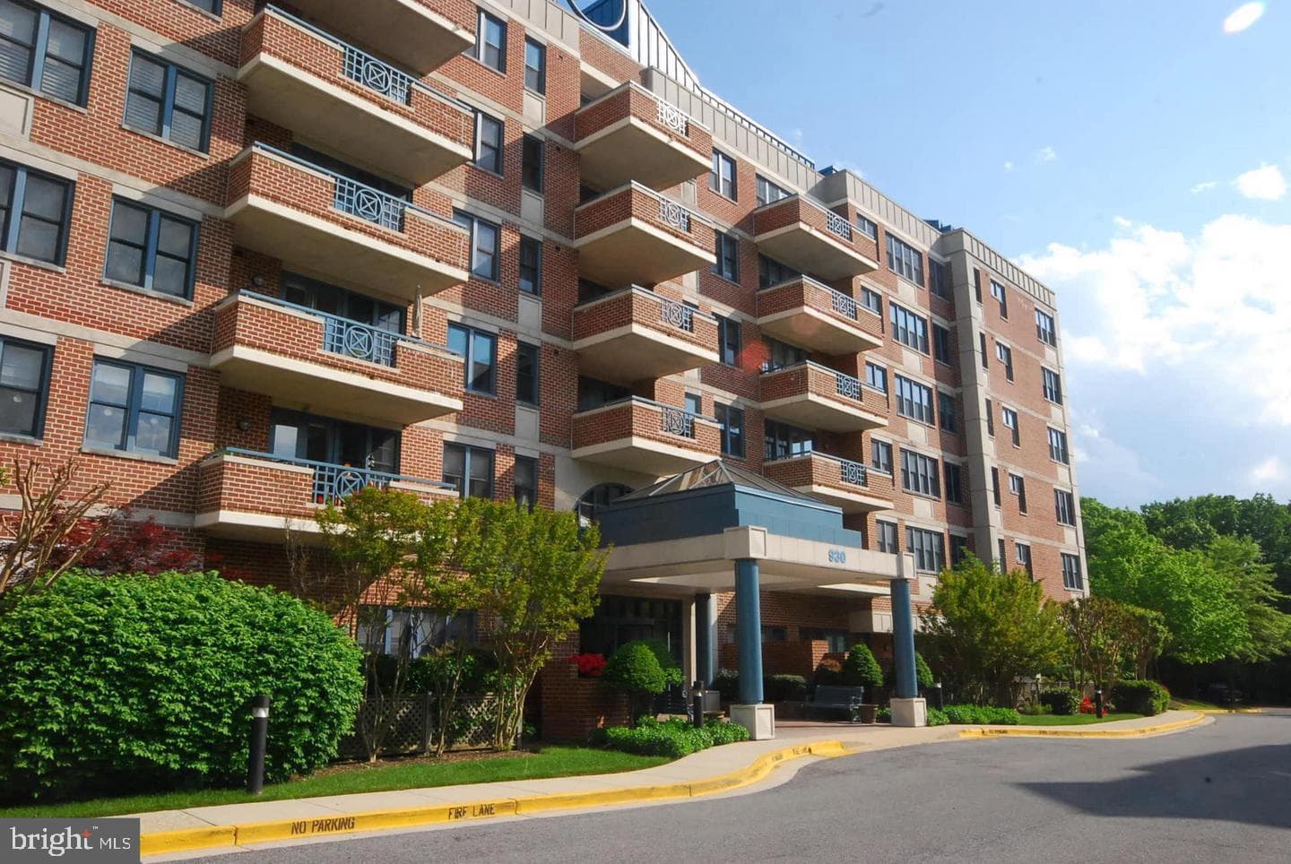 930 Astern Way #304