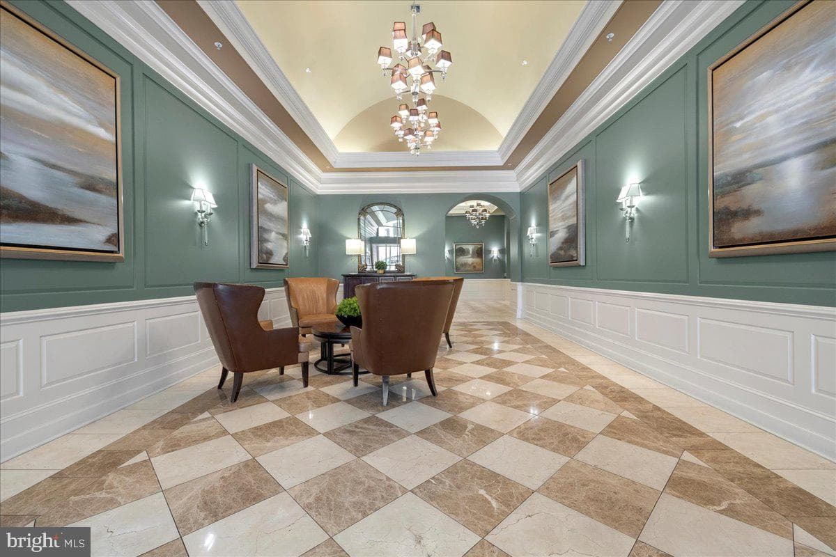 1915 Towne Centre Boulevard #502 photo 7