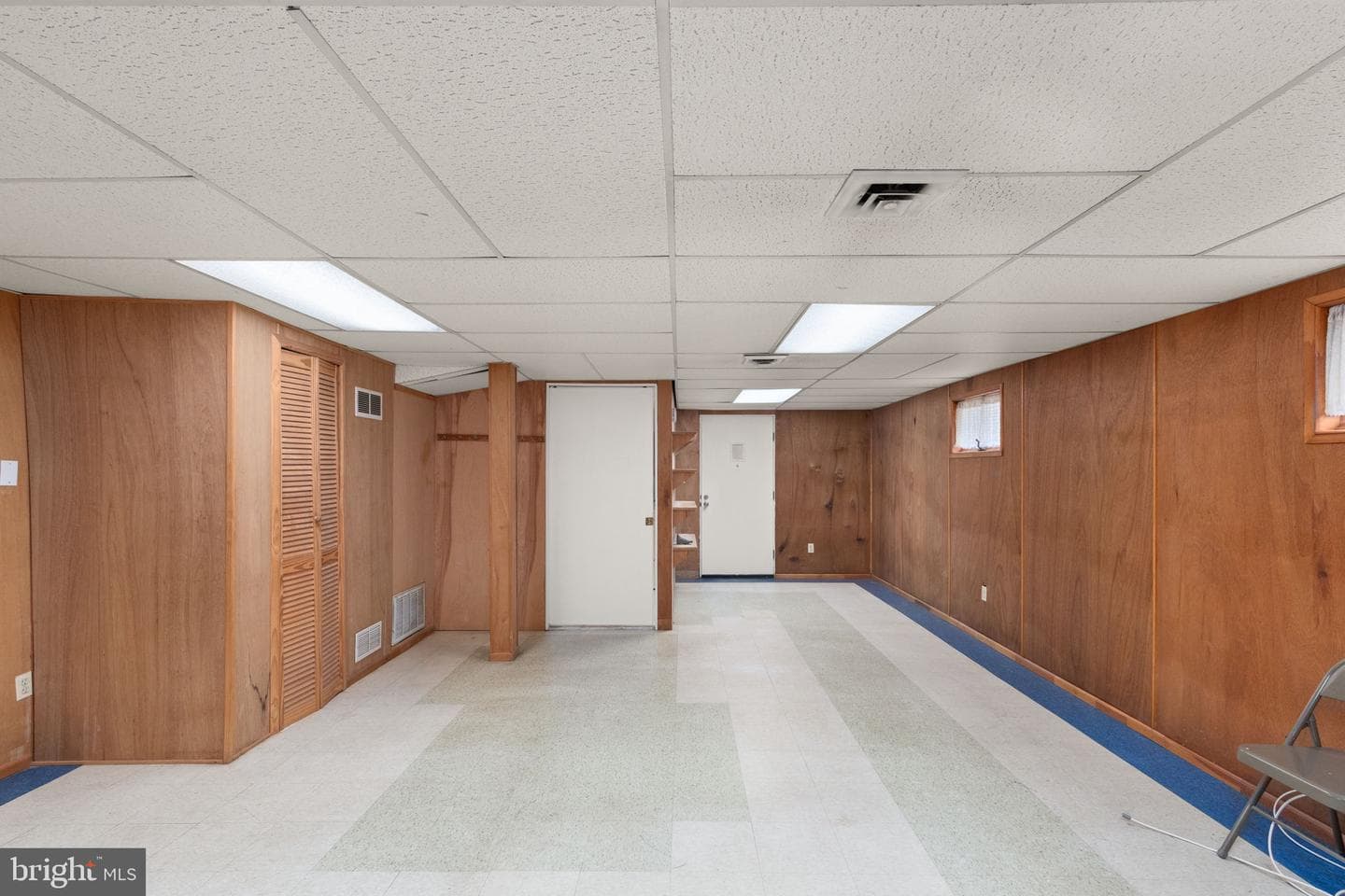 208 Gloucester Drive photo 21