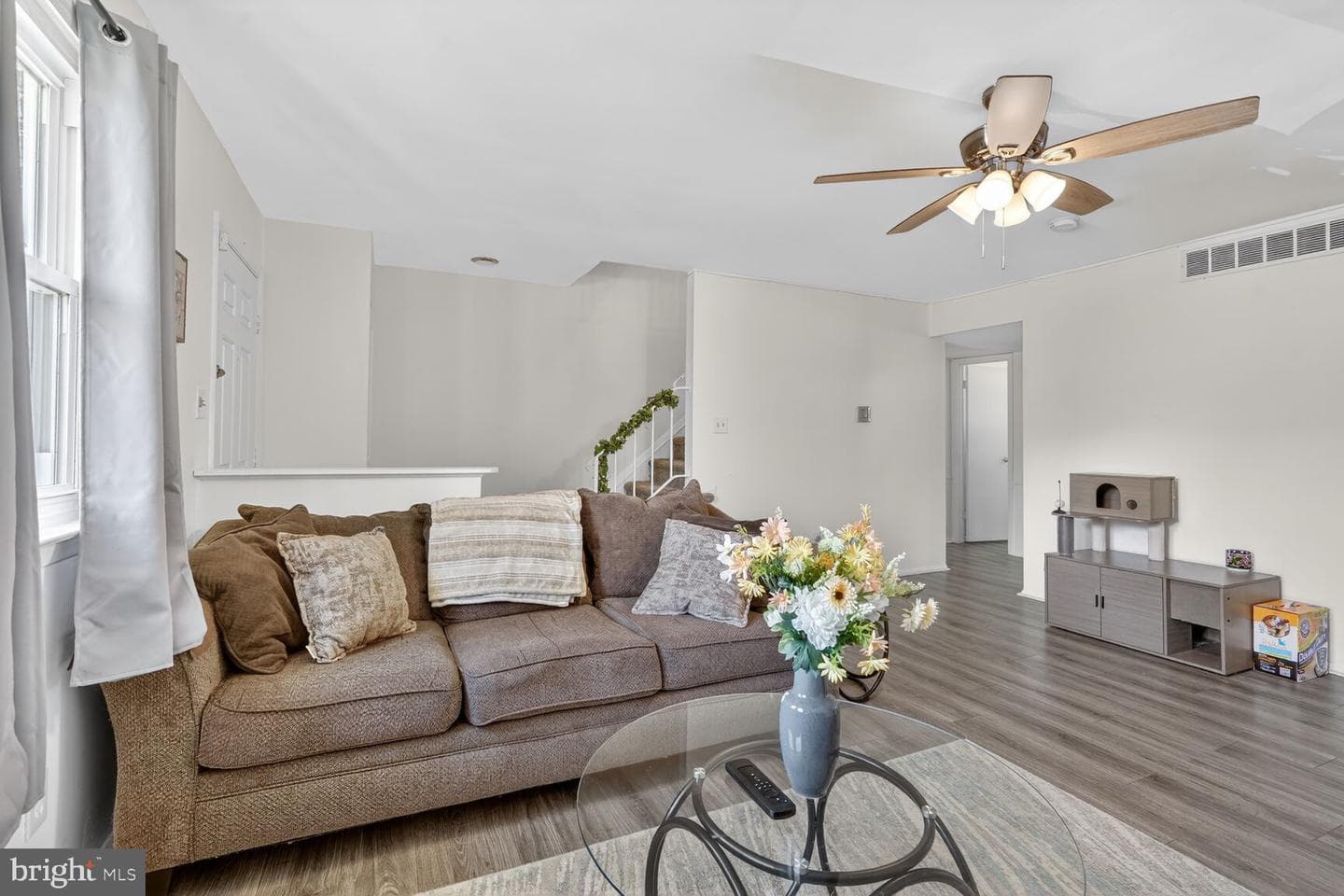 470 Long Towne Court photo 6