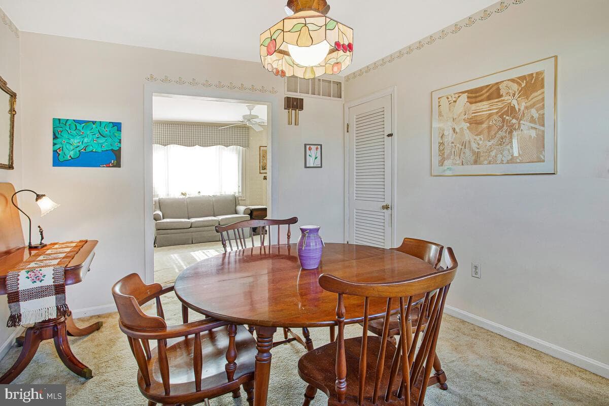 612 Fairmount Road photo 10