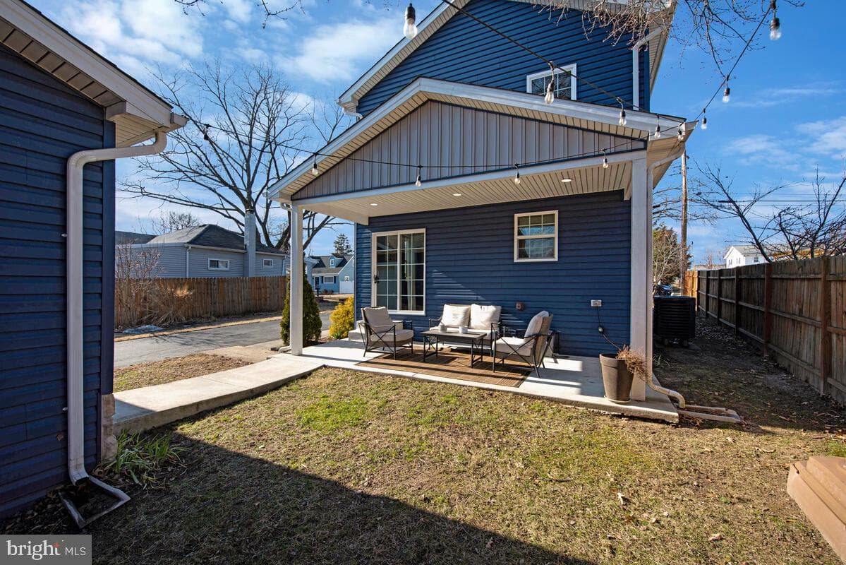 941 8th Street photo 37