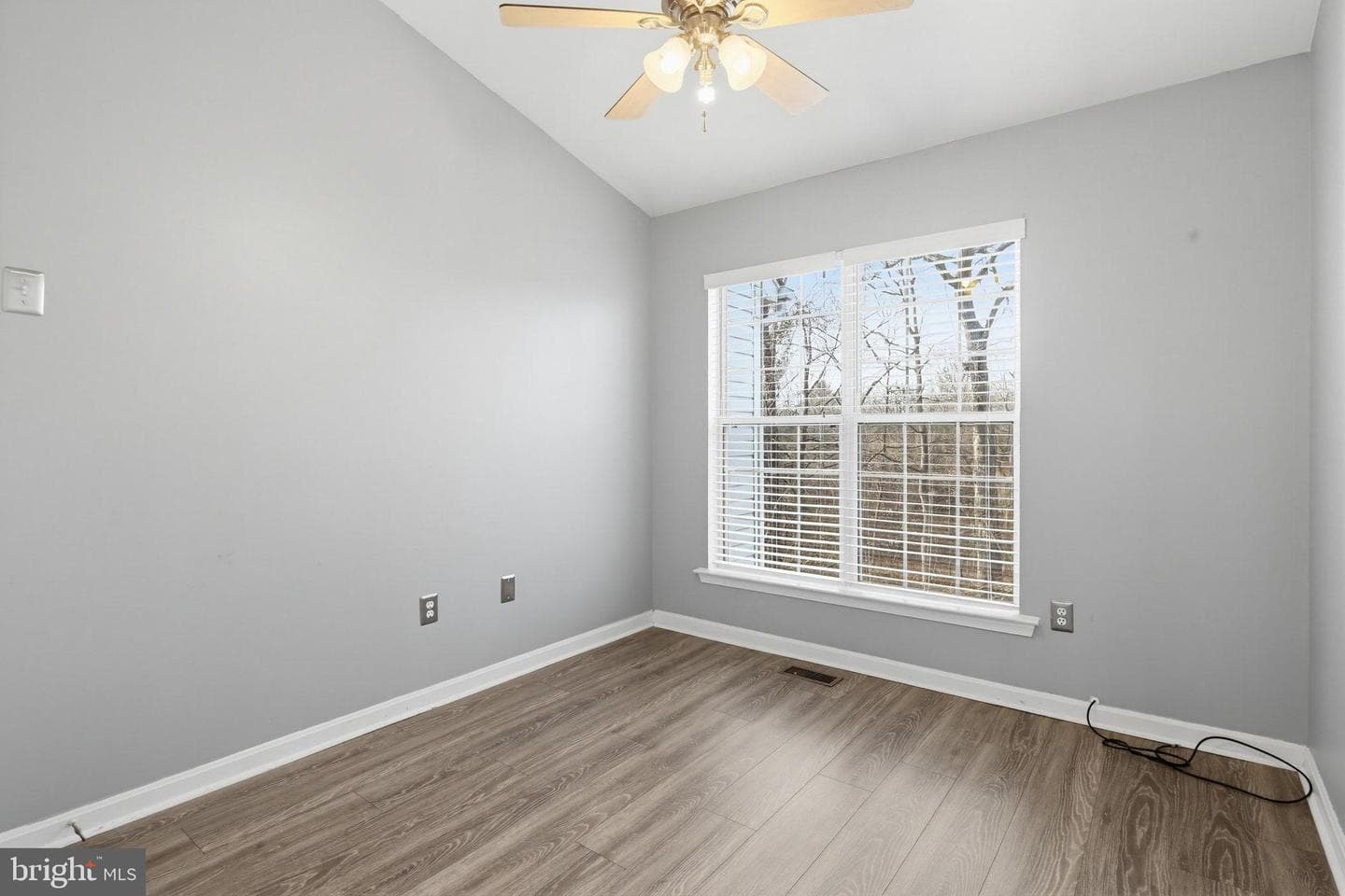 2220 Commissary Circle photo 21