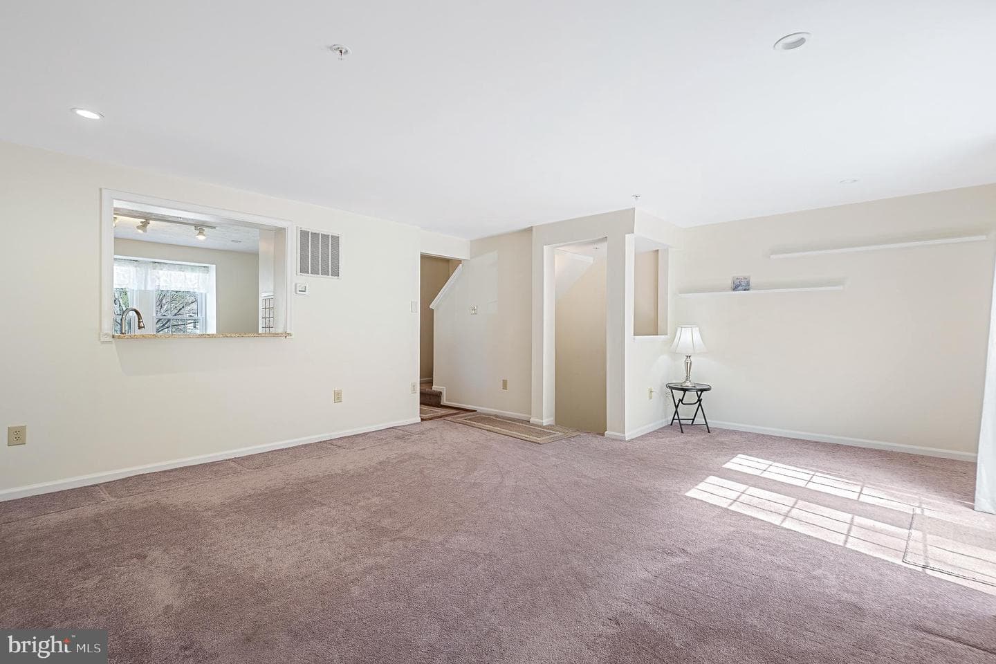 1221 Seminole Drive photo 9