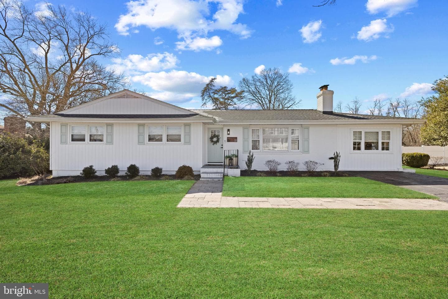 51 Hill Road