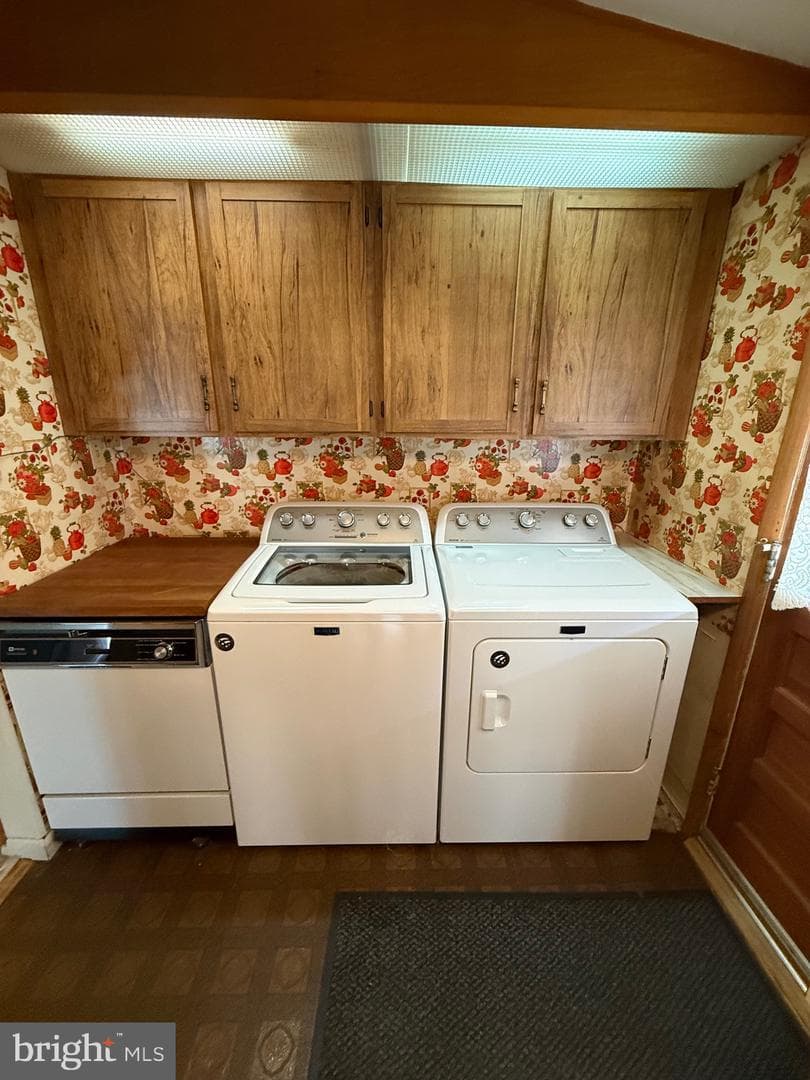 1208 Montgomery Drive photo 7