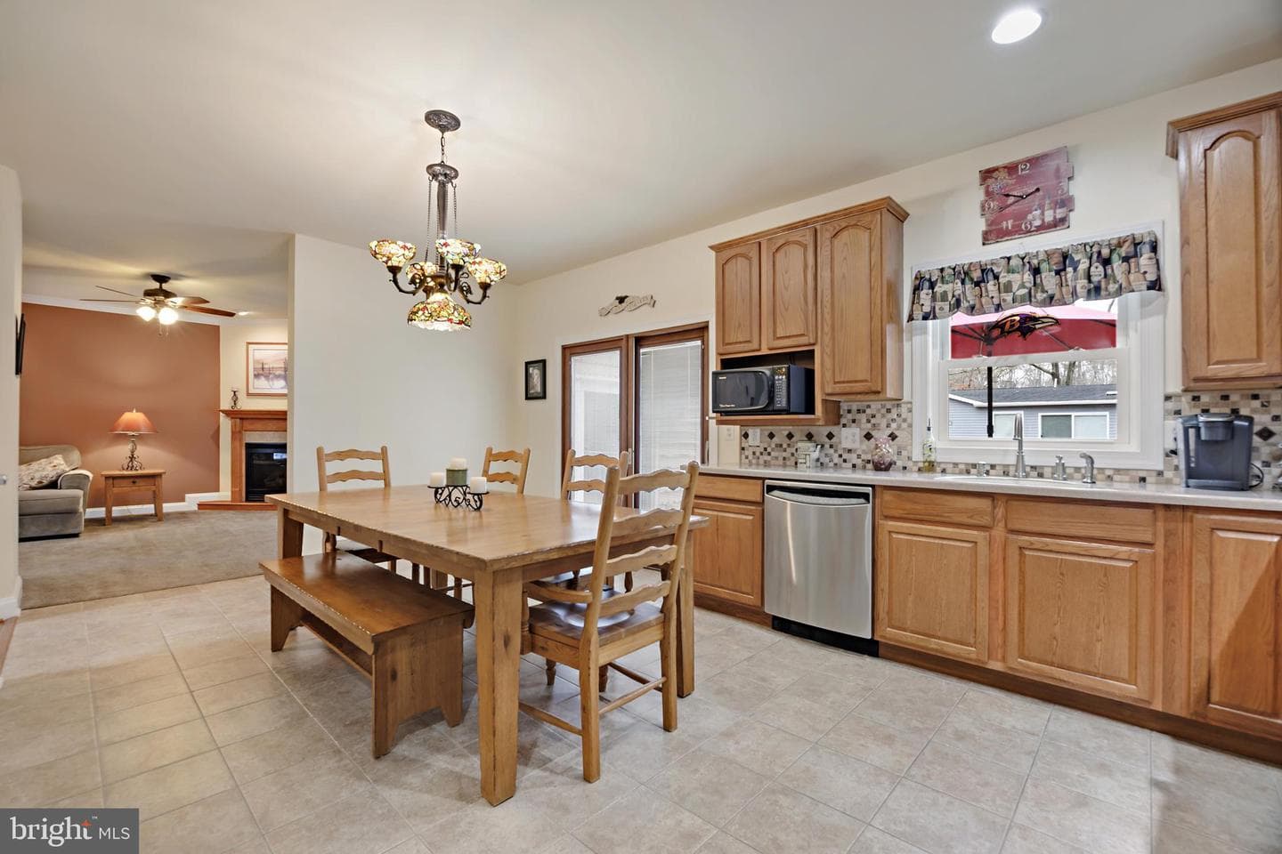 415 Metropolitan Boulevard photo 16